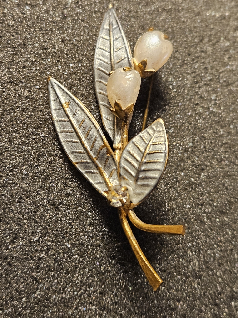 Vintage Gold and Silver Floral Leaf Brooch with Pearlescent Buds.